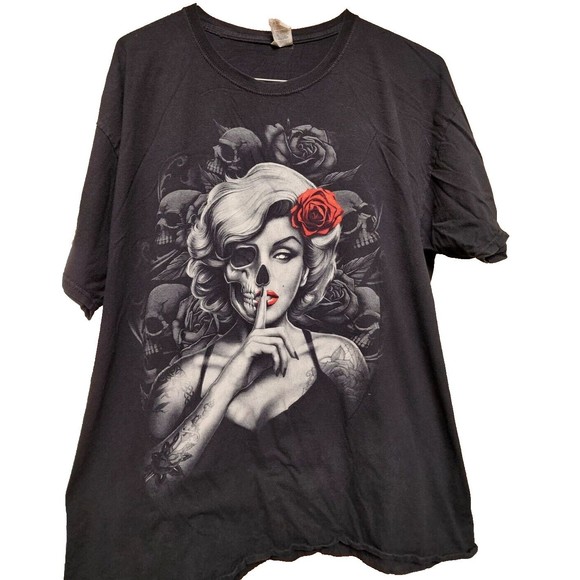 Fruit of the Loom Tops - Marilyn Monroe Ghoul Skull Rose Black T-Shirt Size XL Unisex